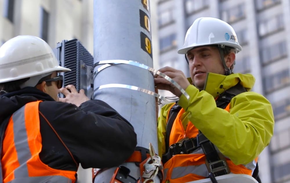 AT&T workers working