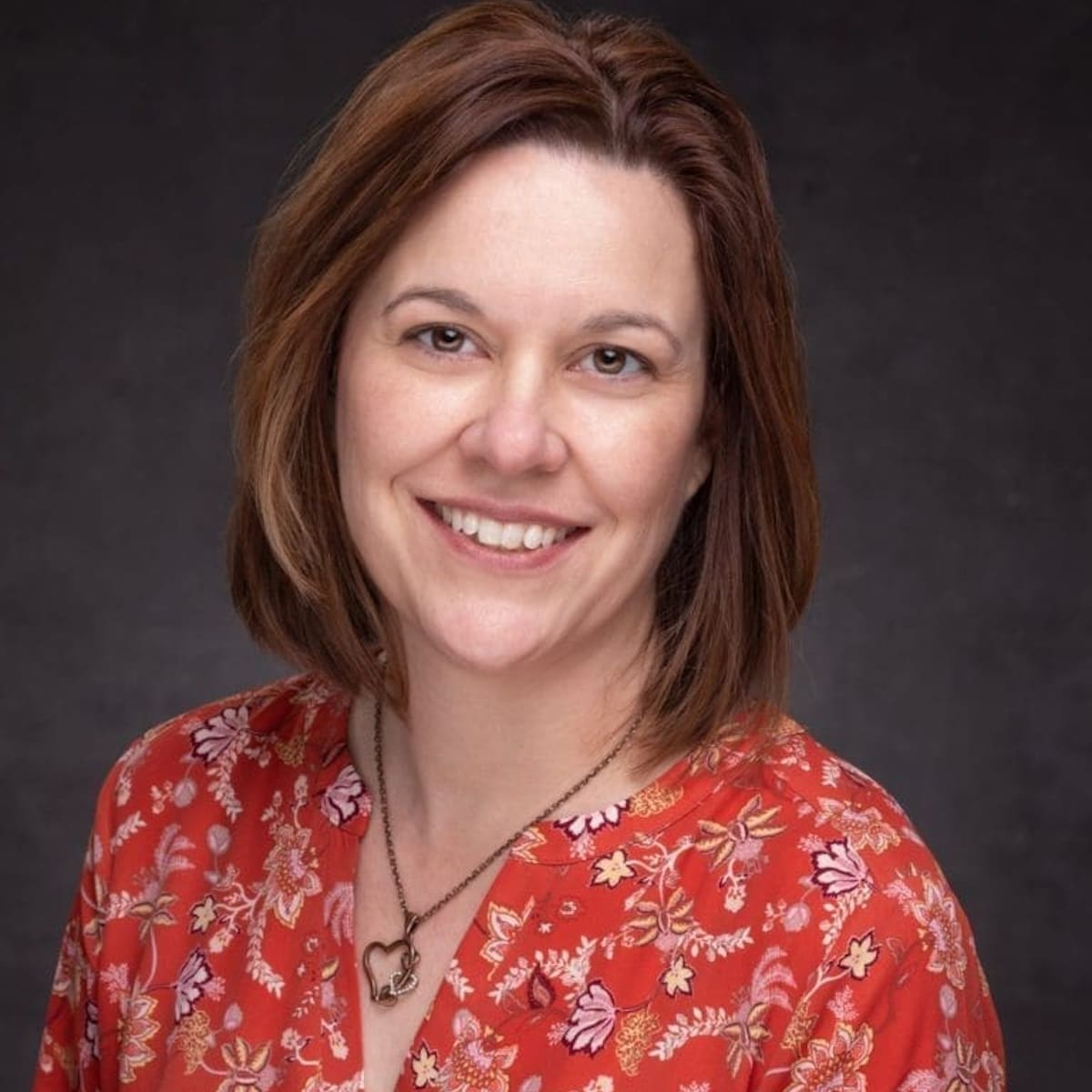 BODY-Amy-Voorhies-1230x1538-1-768x960