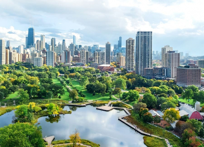 An arial view of Lincoln Park in Chicago
