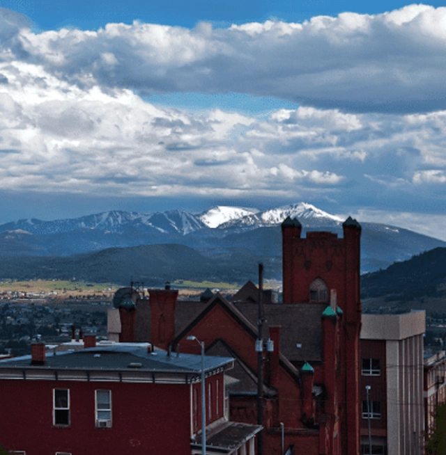 Montana skyline