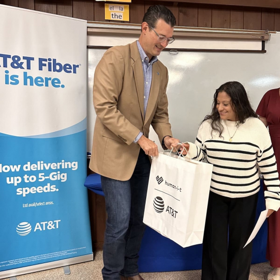 Frankfort-Device-Distro-Handing-out-laptops-3-10.23.25-3-scaled