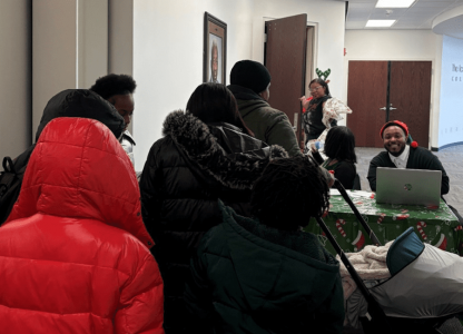 Kids at OH device distro