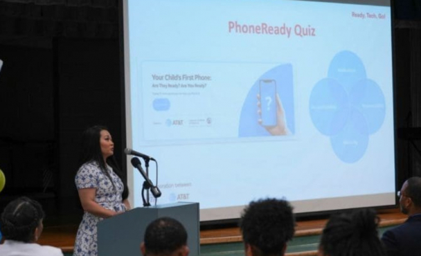 An image of a presenter at the Maryland event