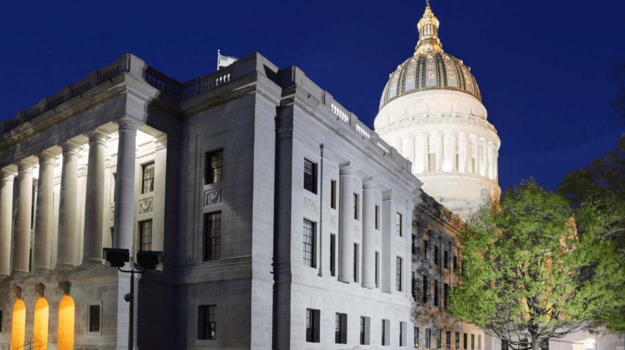 A picture of the West Virginia state capitol